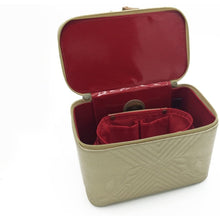 Load image into Gallery viewer, Kemi Makeup Case&lt;br&gt;Memory Gold
