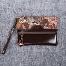 Load image into Gallery viewer, Carpet Makeup Bag&lt;br&gt;Abstract Brown
