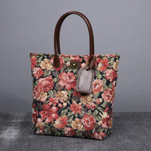 Load image into Gallery viewer, Carpet Tote&lt;br&gt;Floral Rose
