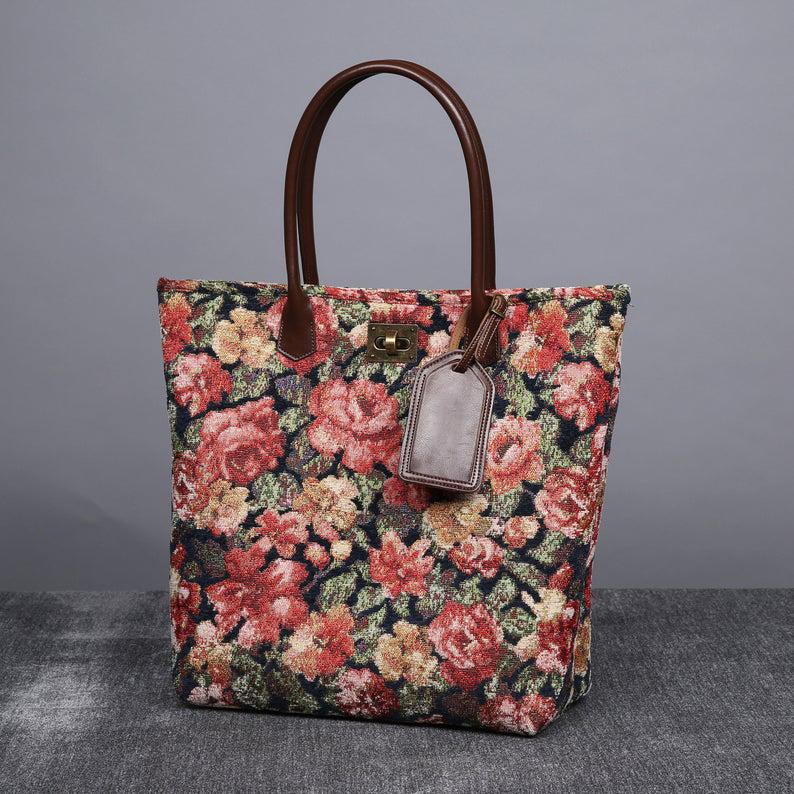 Carpet Tote<br>Floral Rose