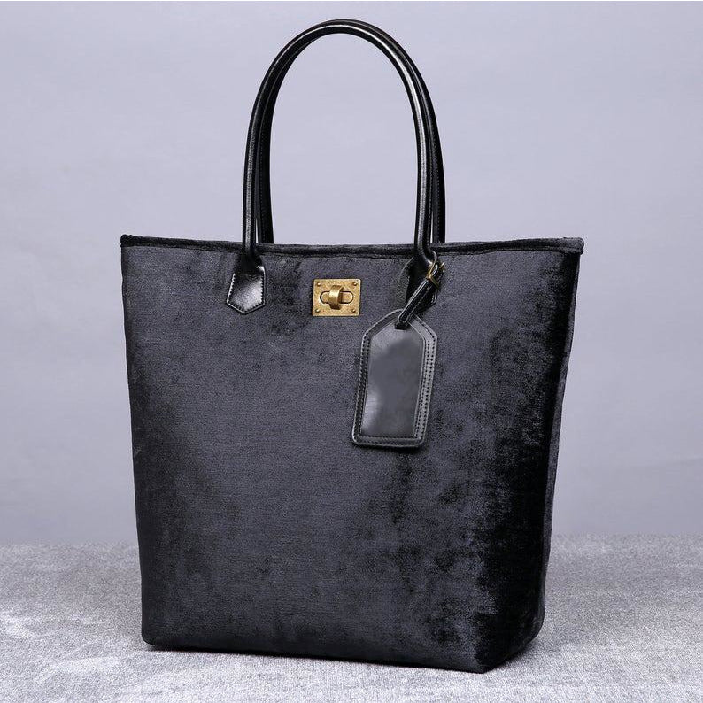 Carpet Tote<br>Black