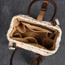 Load image into Gallery viewer, Carpet Purse&lt;br&gt;Ethnic Cream

