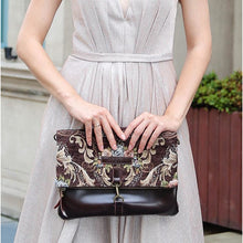 Load image into Gallery viewer, Carpet Crossbody Bag&lt;br&gt;Floral Coffee
