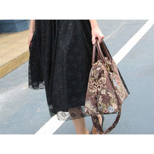 Load image into Gallery viewer, Carpet Purse&lt;br&gt;Floral Coffee
