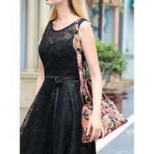 Load image into Gallery viewer, Carpet Handbag&lt;br&gt;Floral Rose
