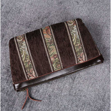 Load image into Gallery viewer, Carpet Makeup Bag&lt;br&gt;Floral Stripes Coffee
