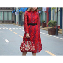 Load image into Gallery viewer, Carpet Purse&lt;br&gt;Floral Wine
