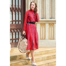 Load image into Gallery viewer, Mary Poppins Carpet Bag&lt;br&gt;Golden Age Pink
