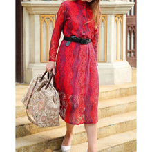 Load image into Gallery viewer, Mary Poppins Carpet Bag&lt;br&gt;Golden Age Pink
