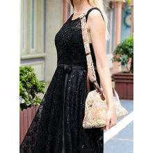 Load image into Gallery viewer, Carpet Handbag&lt;br&gt;Golden Age Pink

