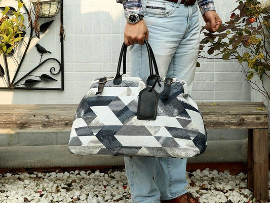 Men's Carpet Bag Geometric Smoke