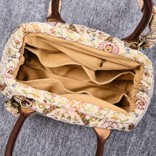 Load image into Gallery viewer, Carpet Handbag&lt;br&gt;Oriental Beige
