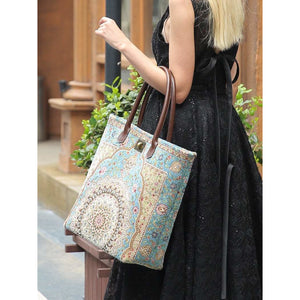 Carpet Tote<br>Oriental Blue
