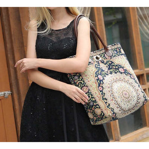 Carpet Tote<br>Oriental Navy