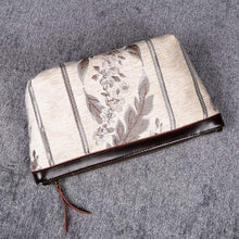 Load image into Gallery viewer, Carpet Makeup Bag&lt;br&gt;Victorian Stripes Cream
