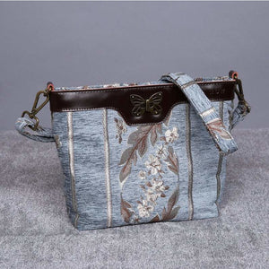 Carpet Crossbody Bag<br>Victorian Stripes Blue